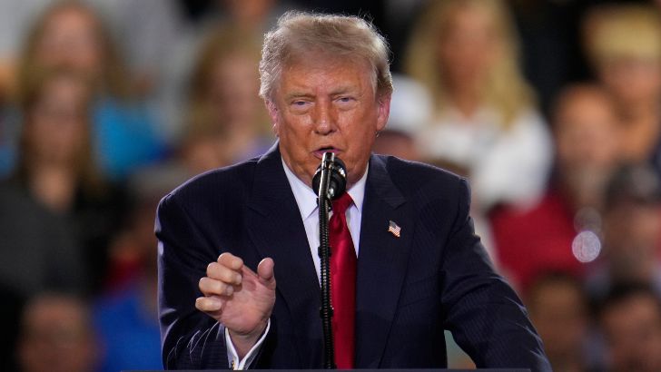 https://salarnews.in/public/uploads/images/newsimages/maannewsimage31072026_173455_donald trump.jpg
